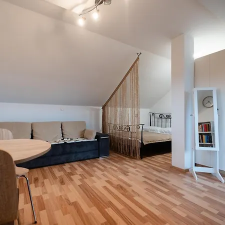 公寓 Apartma Angelika